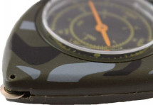 Компас с измерителем расстояния по карте